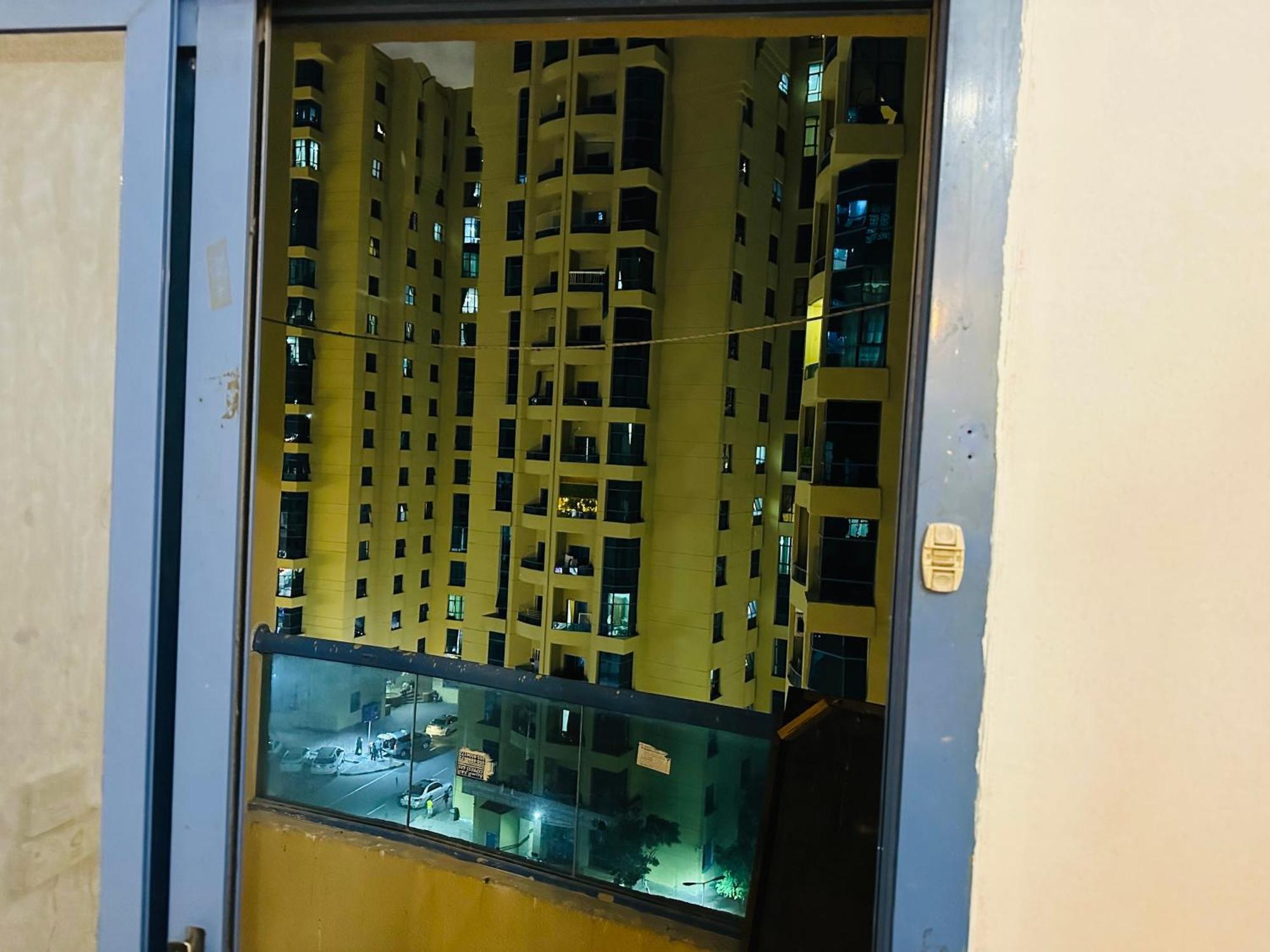 Apartment Tranquil Haven King Bed Ensuite Fully Furnished Bedroom