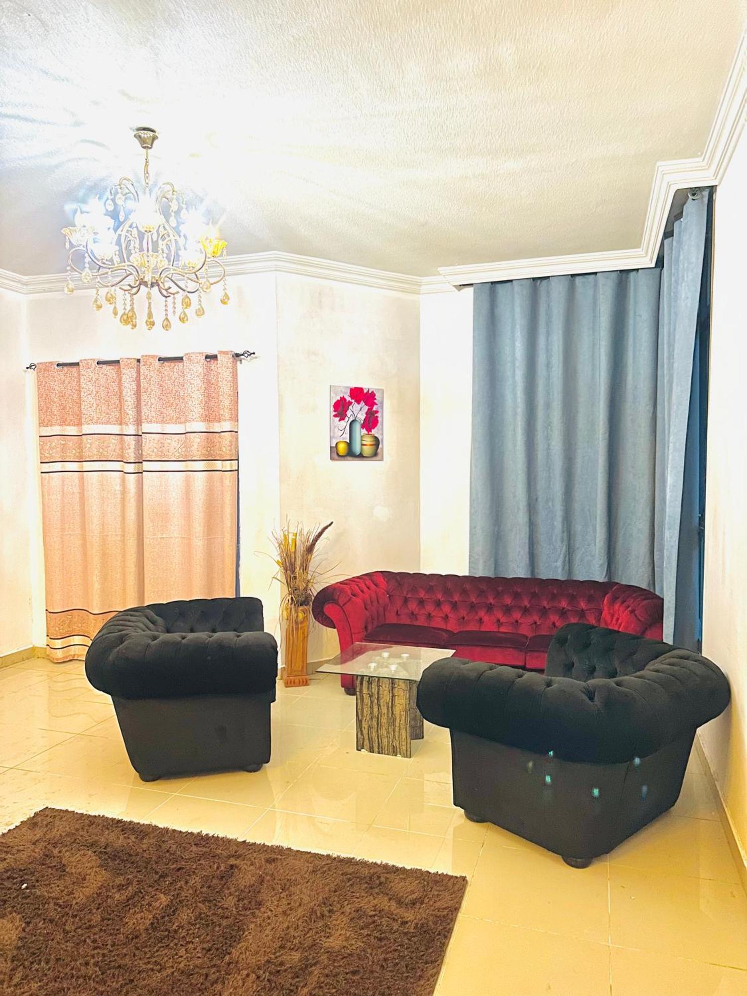 Tranquil Haven King Bed Ensuite Fully Furnished Bedroom